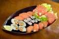 Combinado de Sushi e Sashimi (32) unidades